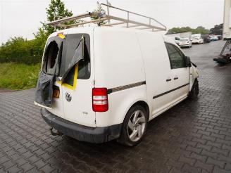 demontáž dodávky Volkswagen Caddy 1.6 TDi 2015/4