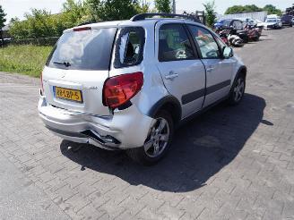 Coche siniestrado Suzuki SX4 1.6 16v 2010/4