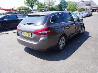 Unfallwagen Peugeot 308 SW 1.2 THP 2015/3