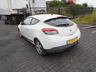 Renault Mégane Coupe 1.5 dCi picture 2