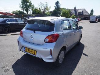 Damaged car Mitsubishi Space-star 1.2 12v 2021/10
