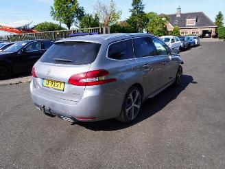 Damaged car Peugeot 308 2.0 BlueHDI Combi 2016/7