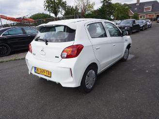 uszkodzony samochody osobowe Mitsubishi Space-star 1.2 12v 2022/1