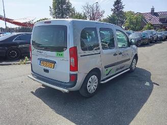 Damaged car Mercedes Citan 108 CDi Crewbus 2017/7