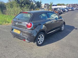 Coche siniestrado Alfa Romeo MiTo 1.3 JTDm 2012/3