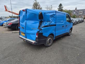 Schade bestelwagen Renault Trafic 2.0 dCi 16V 2019/12