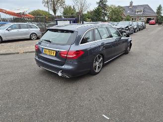damaged passenger cars Mercedes C-klasse 2.0 16V 2015/7