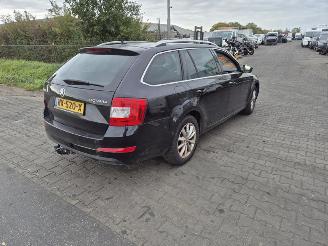 demontáž osobní automobily Skoda Octavia 1.0 12V 2017/4