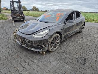 Tesla Model 3 75KWh picture 3