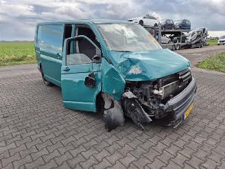 Volkswagen Transporter  picture 4