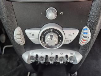 Mini Cooper 1.6 16V picture 6