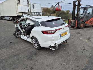 Renault Mégane Estate 1.2 TCe picture 3