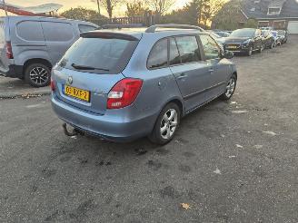 demontáž osobní automobily Skoda Fabia Combi 1.2 TDi 2011/8