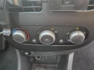 Renault Clio 0.9 TCe picture 9