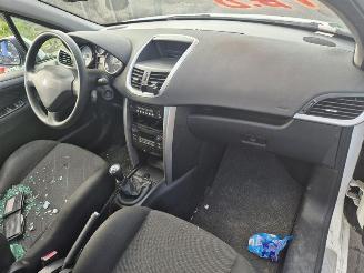 Peugeot 207 1.6 Vti picture 5