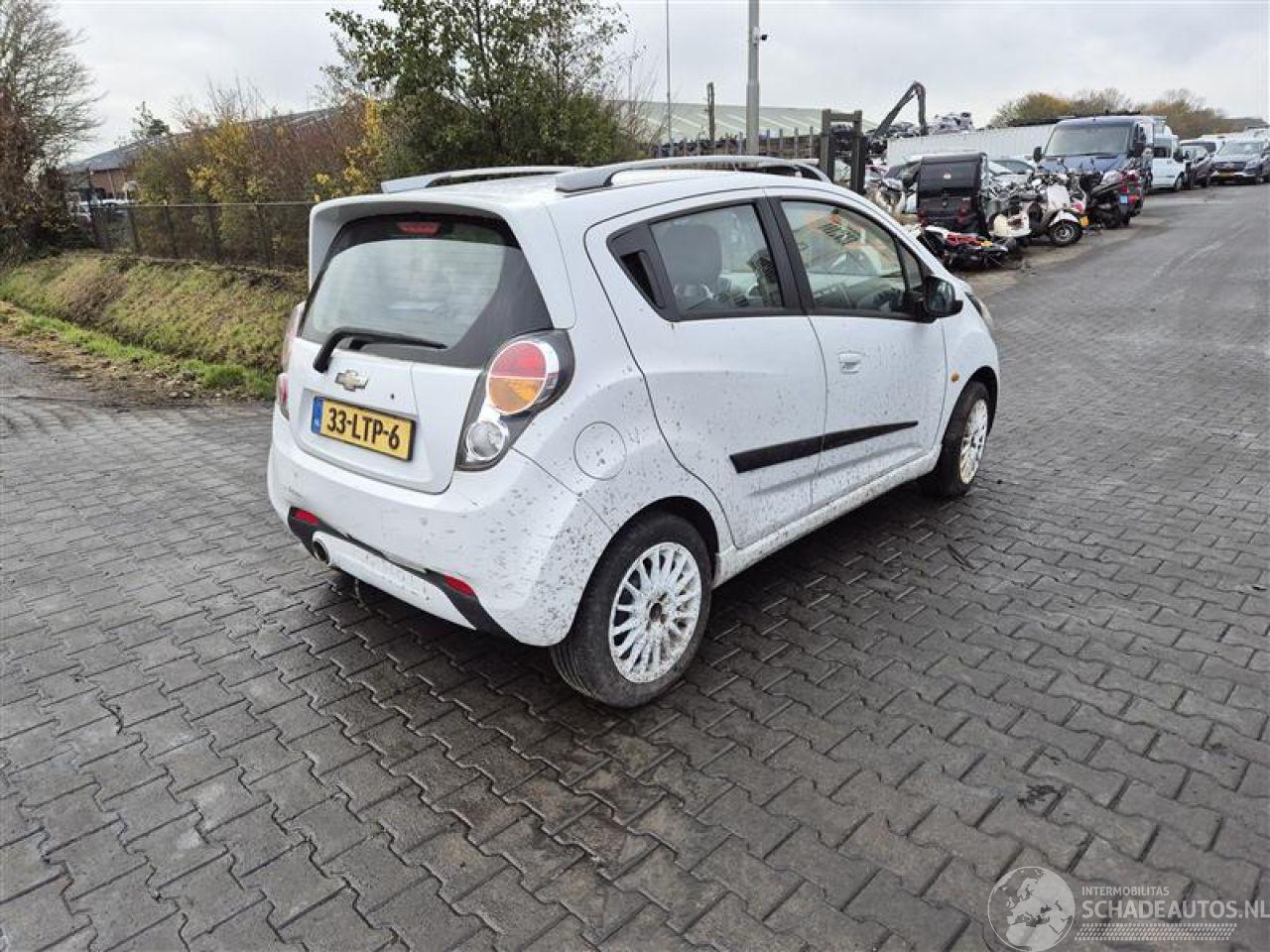 Chevrolet Spark 12 16v