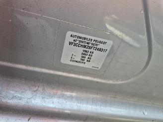 Peugeot 208 1.2 Vti picture 8