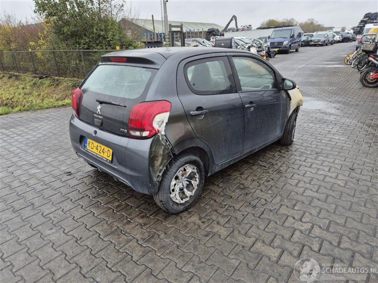 Peugeot 108 1.0 12V