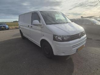 Volkswagen Transporter 2.0 TDi picture 4