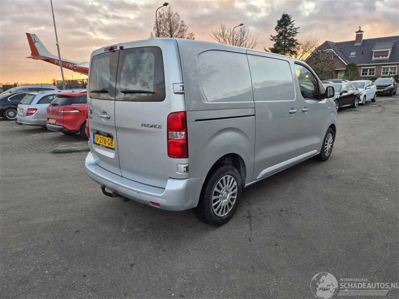 Toyota Proace 2.0 D-4D