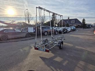 skadebil aanhanger -  Reclame aanhangwagen 2005/1