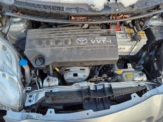 Toyota Yaris 1.3 picture 9