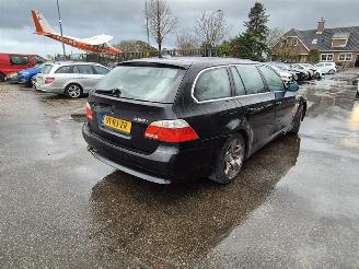 krockskadad bil auto BMW 5-serie 525i Touring 2005/4