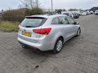disassembly passenger cars Kia Cee d 1.6 GDi 2013/3