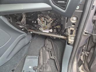 Ford C-Max 1.6 SCTi picture 12