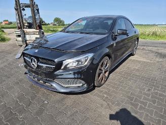 Mercedes Cla-klasse 200 picture 3