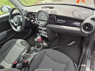 Mini Cooper 1.6 16v picture 5
