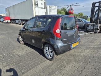 Opel Agila 1.2 picture 2