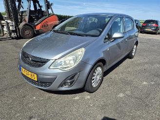 Opel Corsa 1.2 picture 3