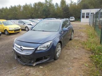 Coche siniestrado Opel Insignia Insignia Sports Tourer, Combi, 2008 / 2017 1.4 Turbo 16V Ecotec 2013/12
