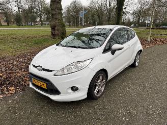 krockskadad bil auto Ford Fiesta  2011/1