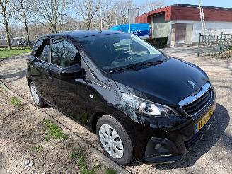 škoda osobní automobily Peugeot 108 53 kW (72 PK)  998 cc. 2020/1