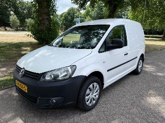 skadebil auto Volkswagen Caddy 55 kW (75 PK)  1598 cc. 2013/2