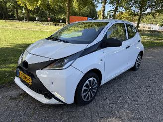 Coche accidentado Toyota Aygo  2016/1