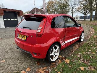 Ford Fiesta  picture 5