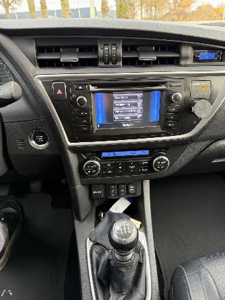 Toyota Auris  picture 15