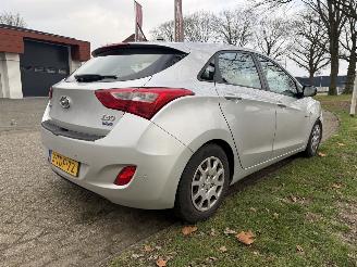 Hyundai I-30  picture 5