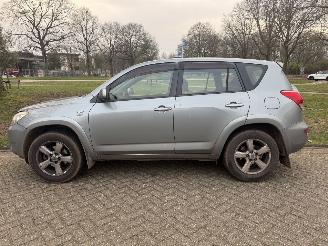 uszkodzony samochody osobowe Toyota Rav-4  2007/1