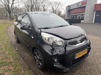 Kia Picanto  picture 7