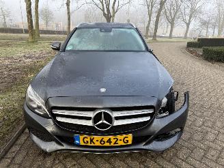 Mercedes C-klasse 350 e picture 8