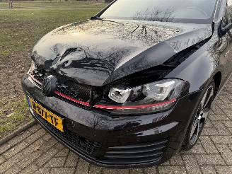 Volkswagen Golf  picture 9