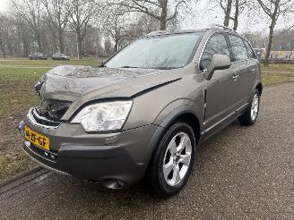 damaged passenger cars Opel Antara  2008/1