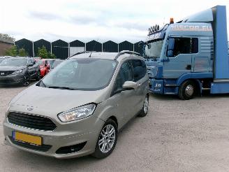 Voiture accidenté Ford Tourneo Connect 1.0  Ecoboost   Titanium 2018/2