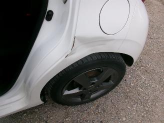 Peugeot 108 1.0 Allure Top picture 19