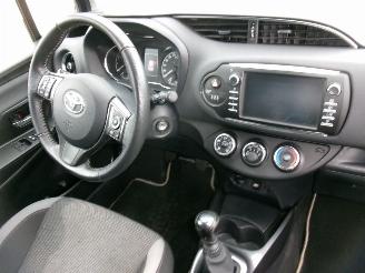 Toyota Yaris 1.5  Y20-Comfort picture 35