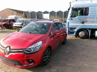 skadebil auto Renault Clio 1.5 Dci Grandtour Cool & Sound 2019/5